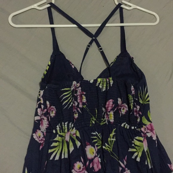 Casual spring dress - Picture 2 of 2